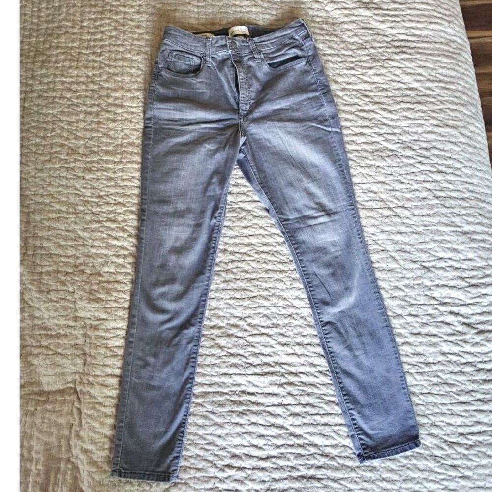 Women's Gray Universal Thread High Rise Skinny Jeans Size 8
